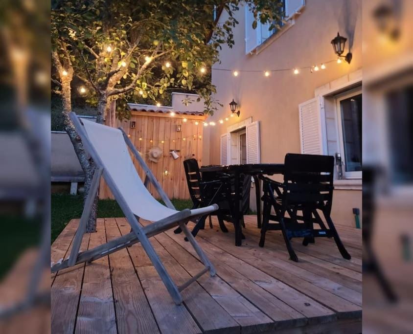 Patio, sunbed