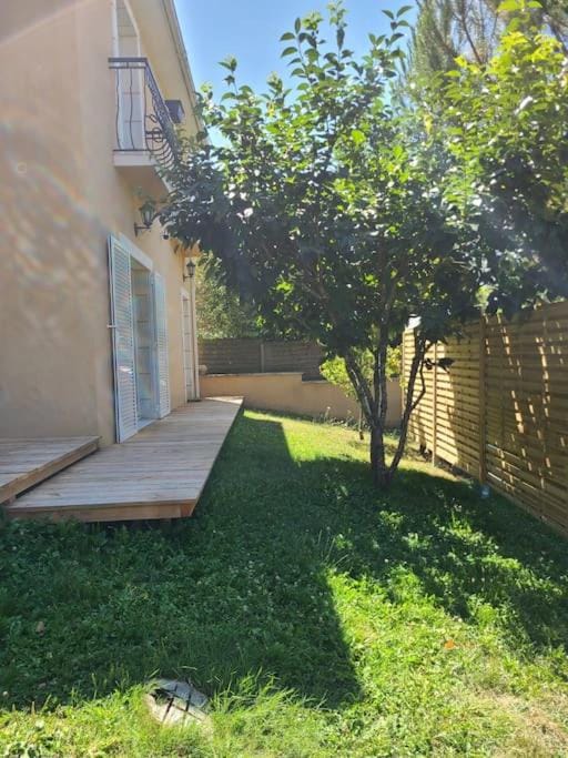 Garden, Garden view