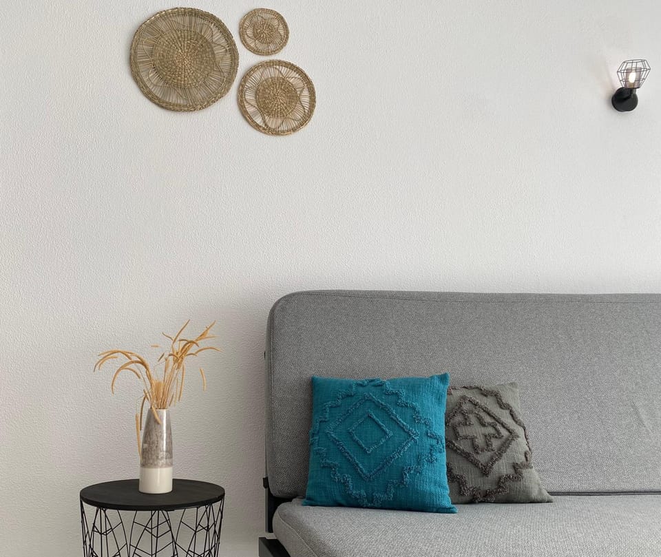 Living room, Decorative detail