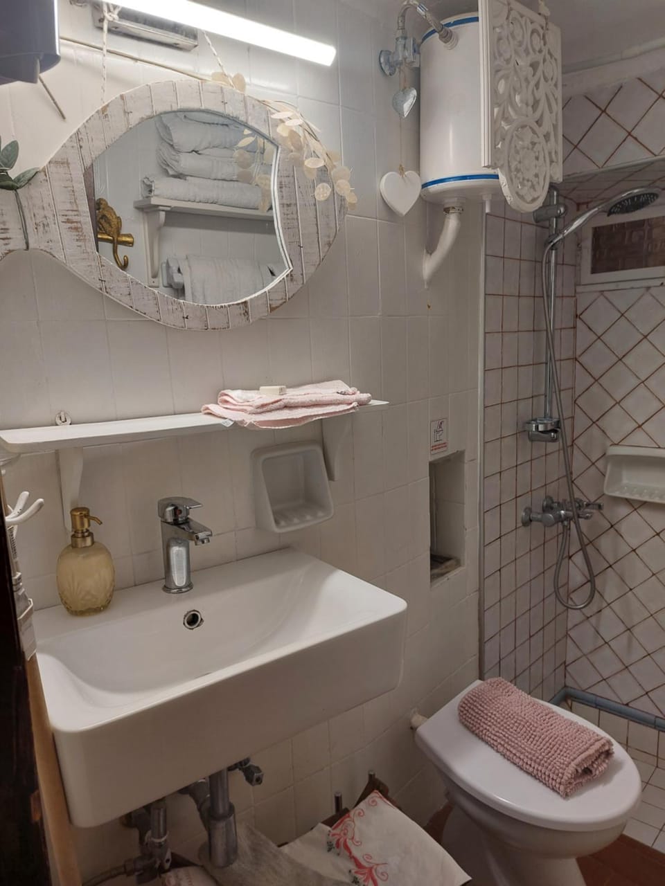 Shower, Bathroom
