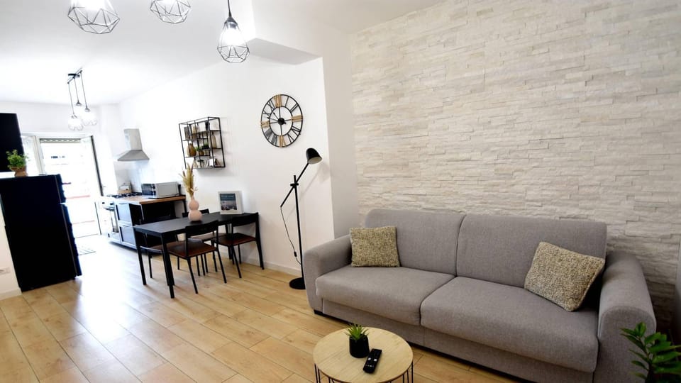 Lounge or bar