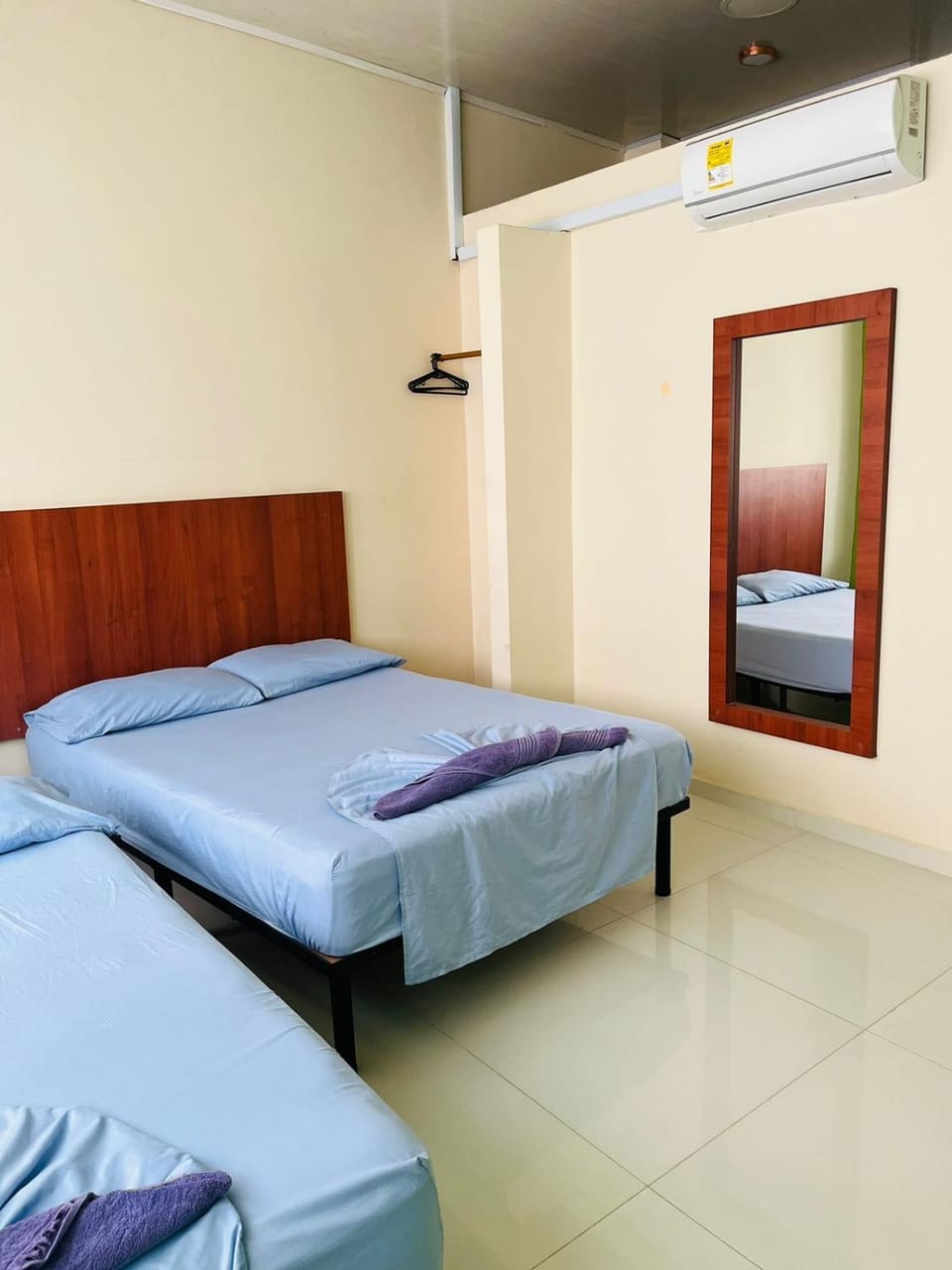 Bed, air conditioner