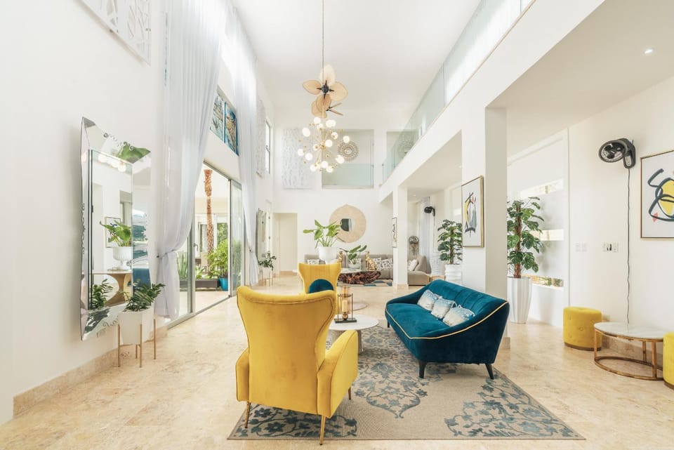 Luxury lakefront vacation paradise! Villa in Punta Cana