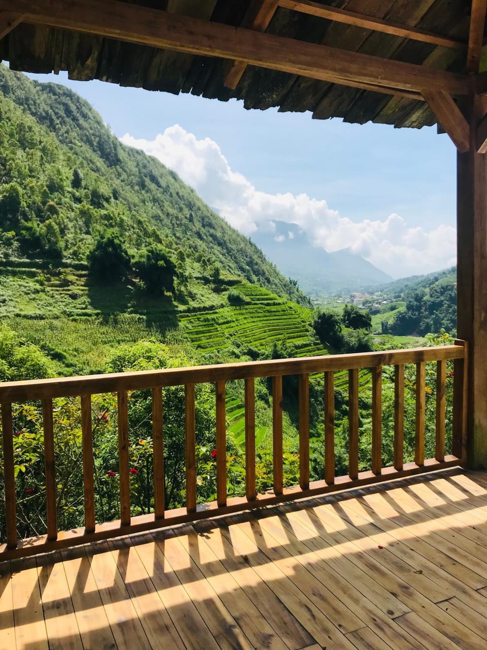 Balcony/Terrace, Balcony/Terrace, Mountain view