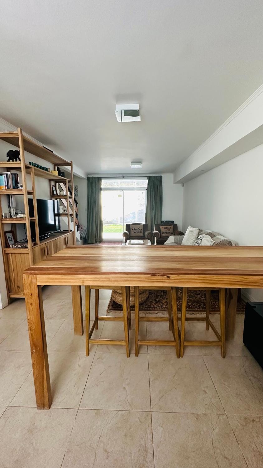 Kitchen or kitchenette, Dining area, hair dresser