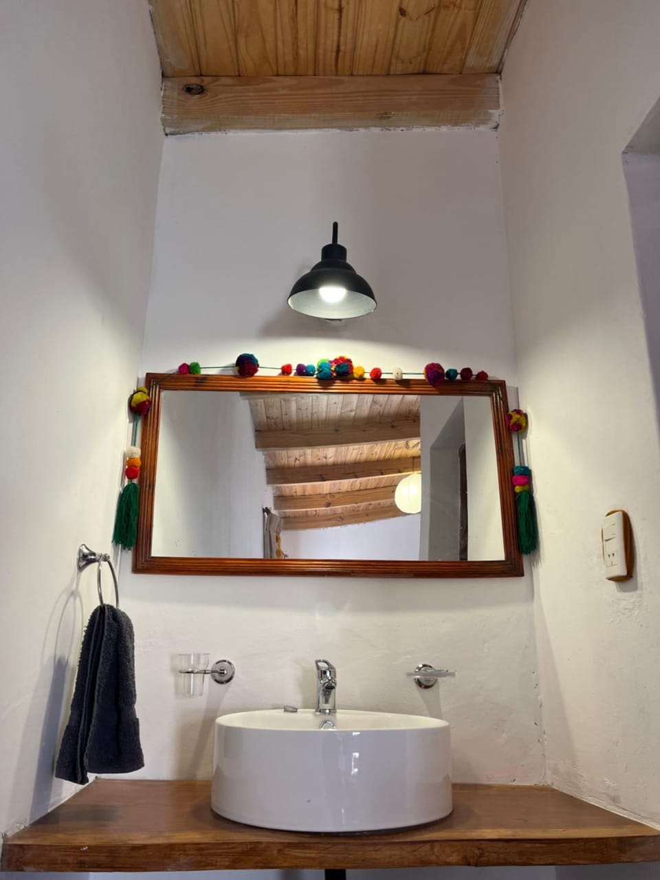 Bathroom, towels
