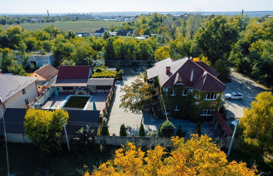 Villa Turistica Oasis Hotel in Moldova