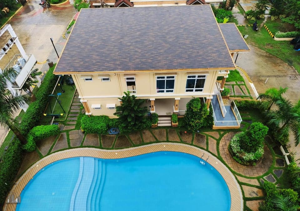 Property building, Spring, Day, Garden, Garden view, Pool view, Swimming pool