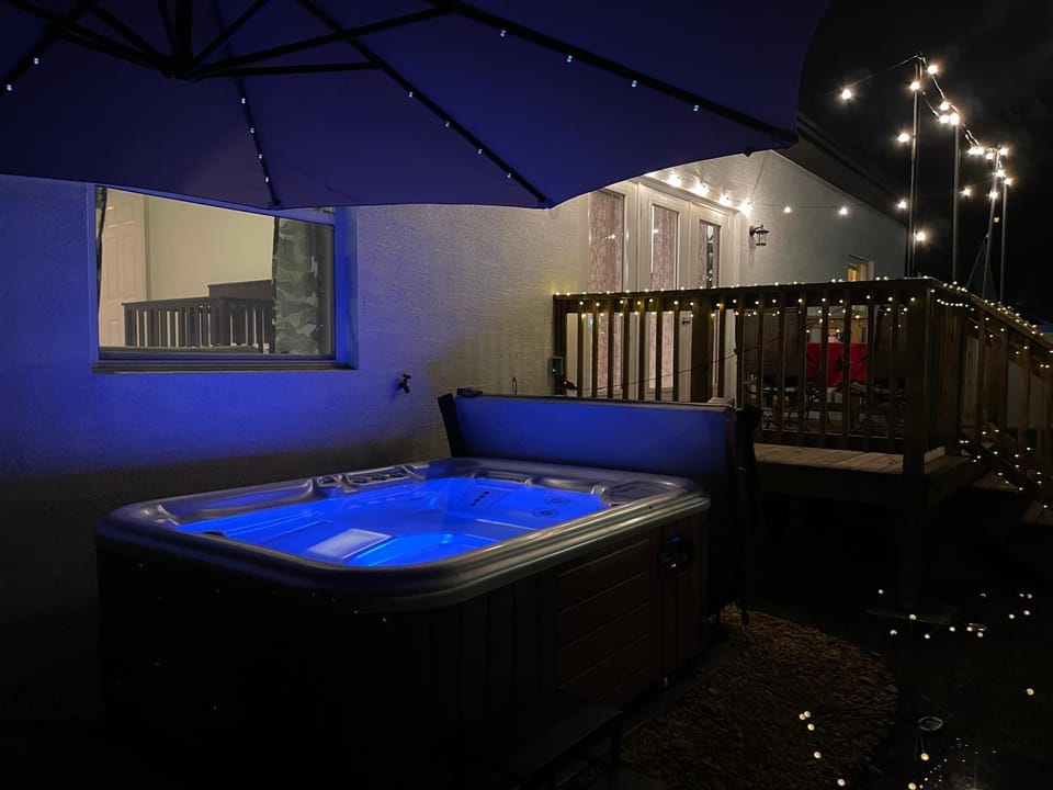 Night, Hot Tub, Bath
