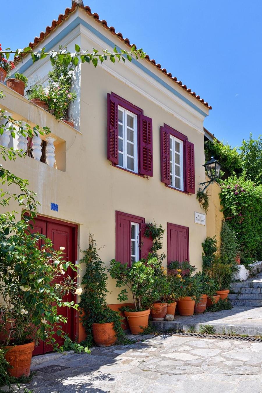 Property building, Facade/entrance