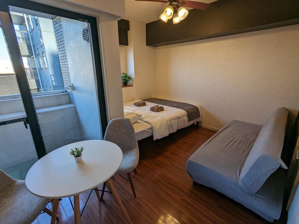 歌舞伎町 最上階の貸切アパート 東新宿駅3分 新宿徒歩圏 Apartment in Shinjuku