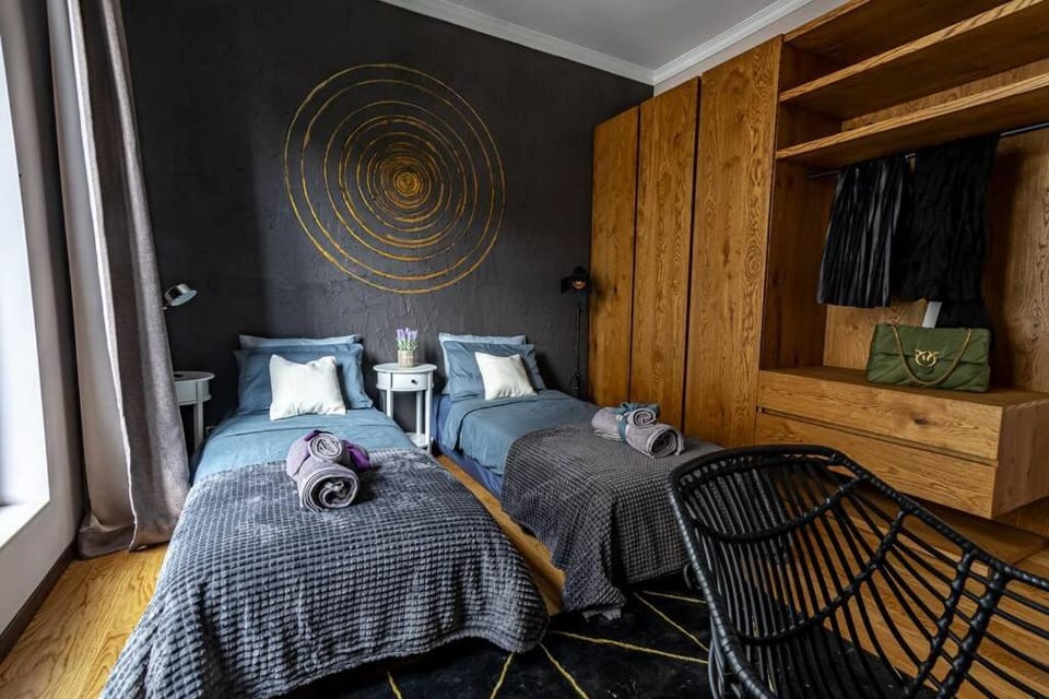 Bed, Photo of the whole room, Bedroom, towels, wardrobe