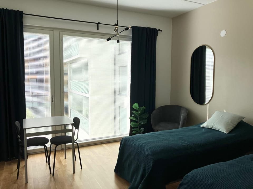 Bed, Living room, Photo of the whole room, Seating area