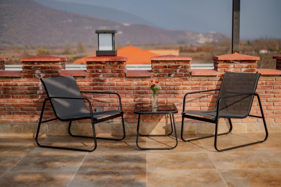 Patio, Natural landscape, Seating area, Dining area, Mountain view