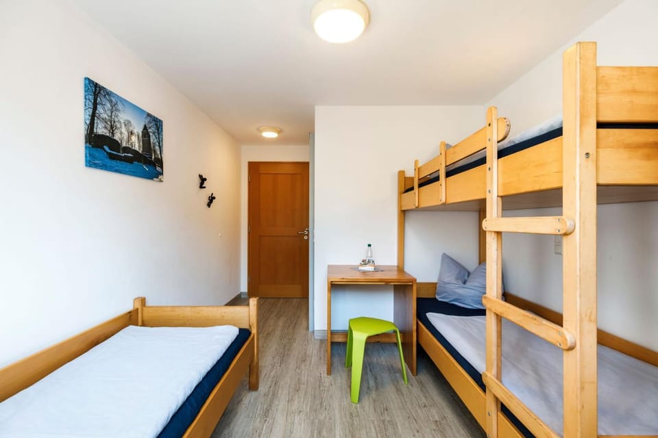 bunk bed