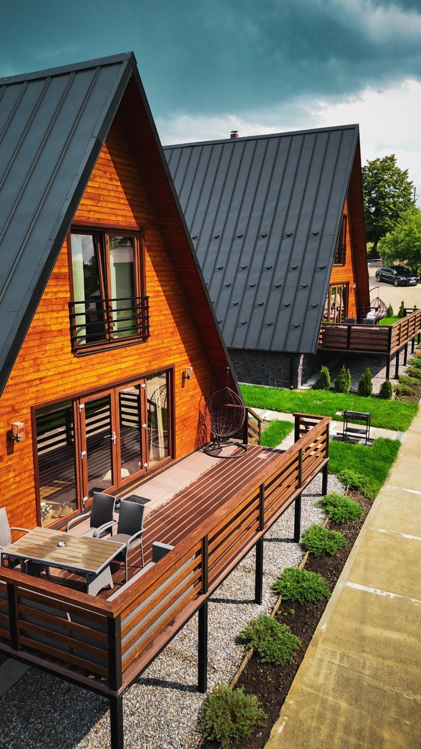 Twin Cabins / Cabanele Gemene Cabin in Romania
