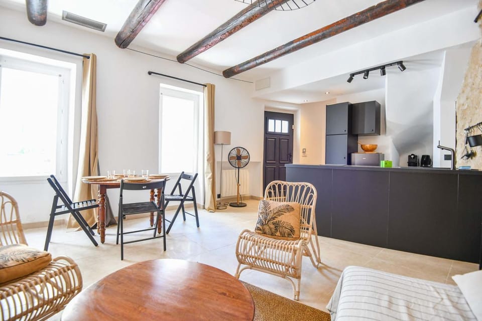 Maison de charme 2 ch à Vauban proche Vieux Port House in Marseille