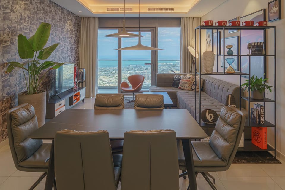 Living room, Seating area, Dining area, Sea view
