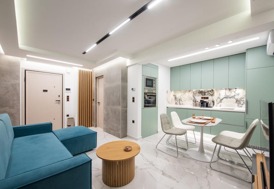 Living room, Seating area, Dining area