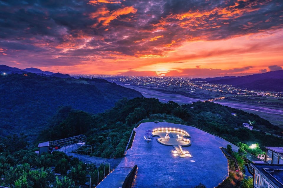 Bird's eye view, Sunrise