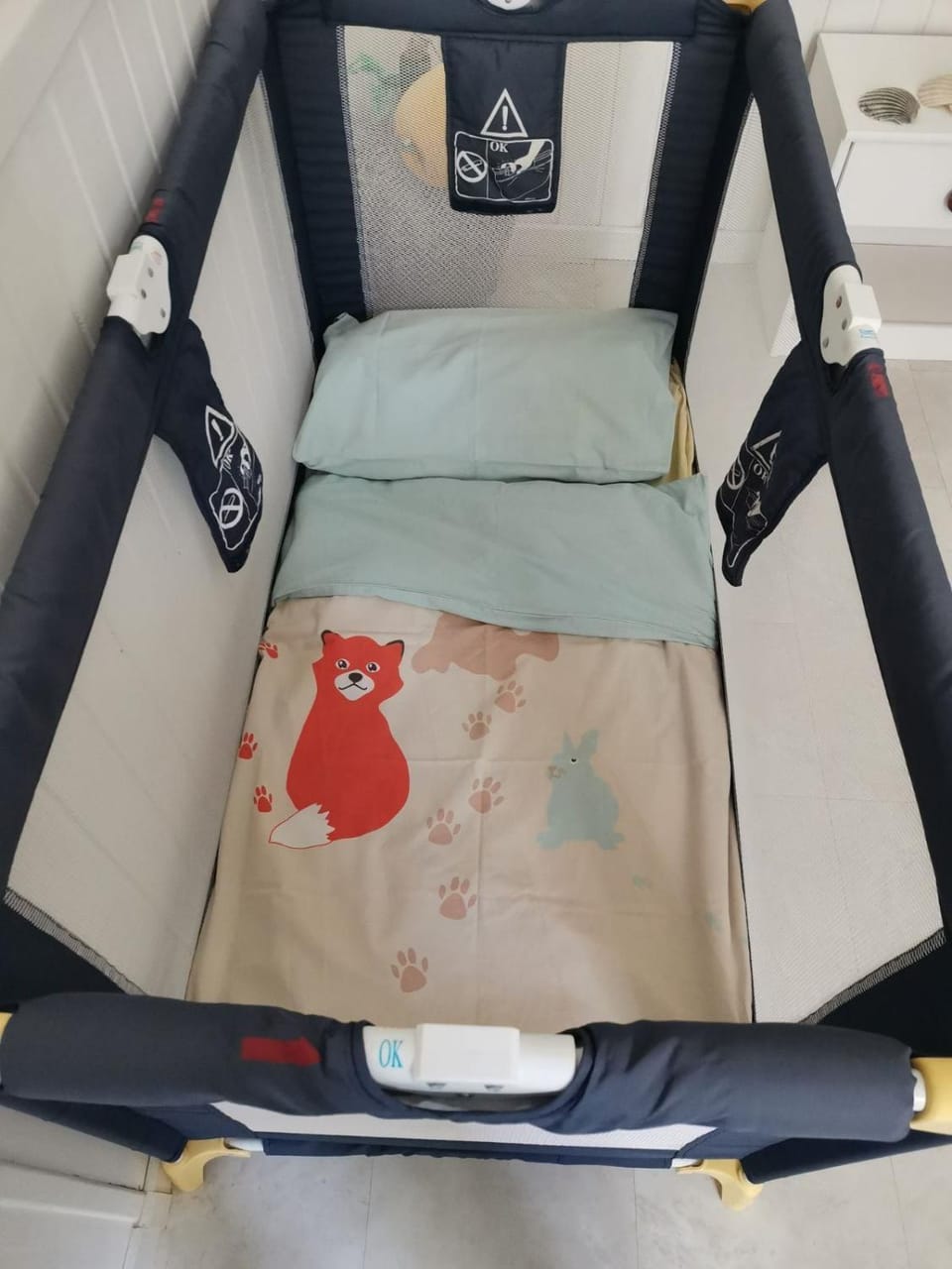cot