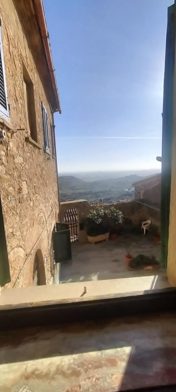 Al Tuffatore Etrusco House in Campiglia Marittima