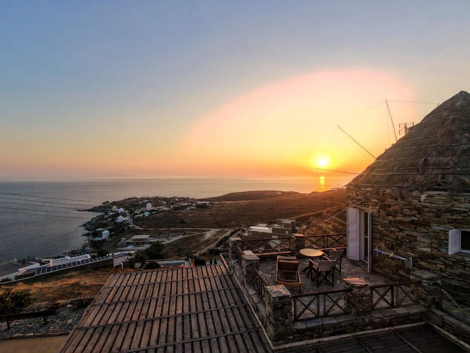 Nearby landmark, Day, Natural landscape, Sunset