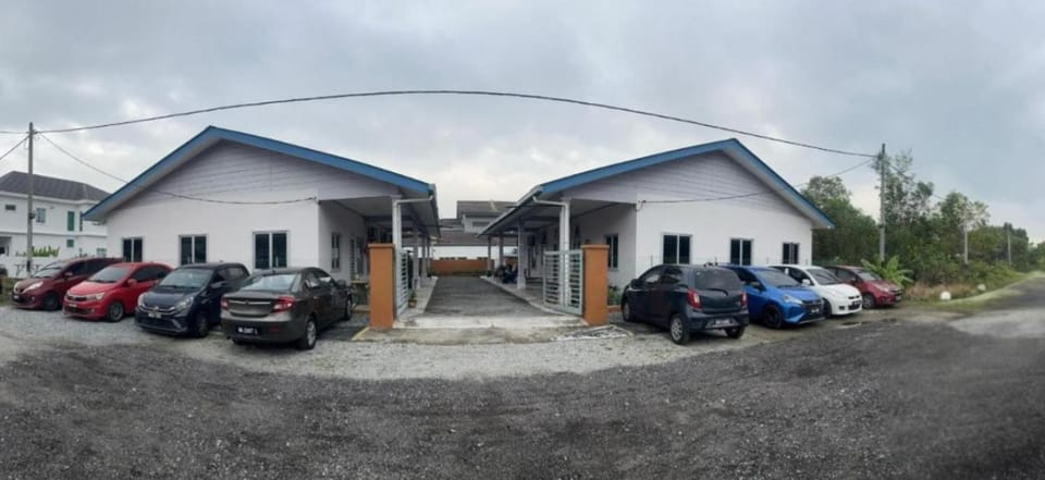 Property building, Parking