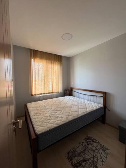Your Home Away from Home! Apartment in Georgia