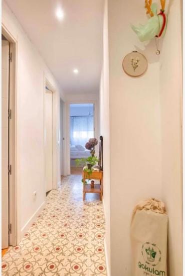Piso céntrico bonito con Aire Acondicionado y frente a piscina Apartment in Madrid