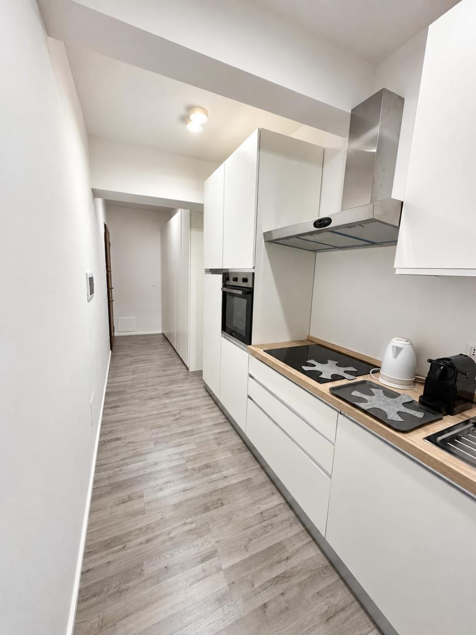 Kitchen or kitchenette, stove