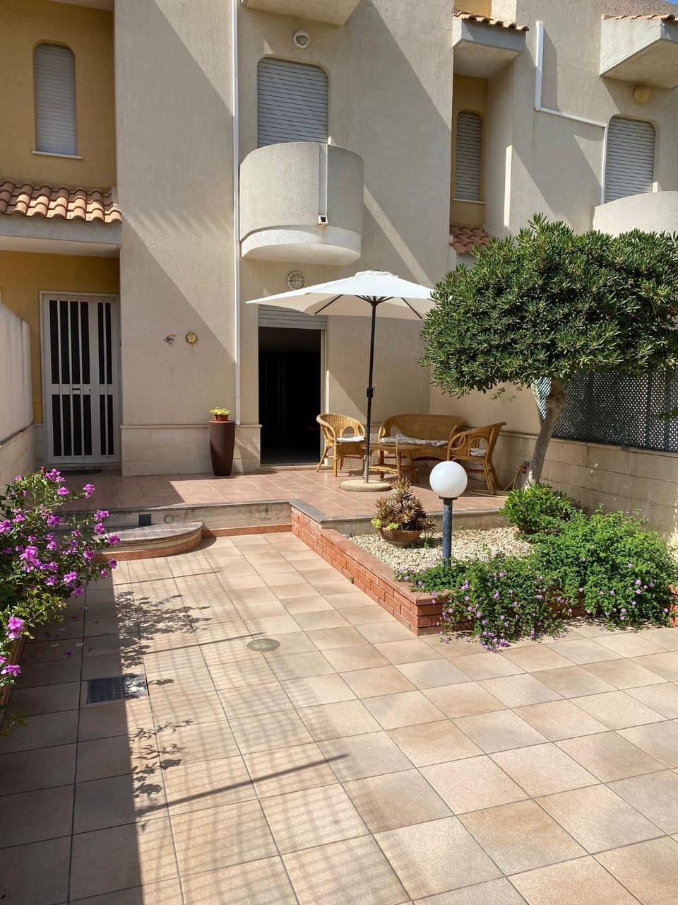 Property building, Garden