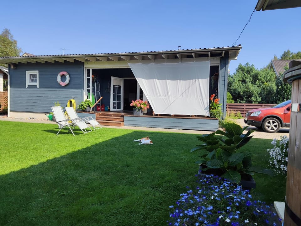 Patio, BBQ facilities, Parking, sunbed