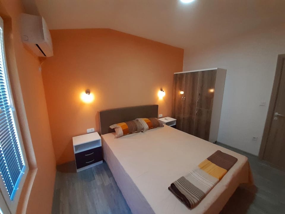 Apartments Sonja Apartment in Dobrota