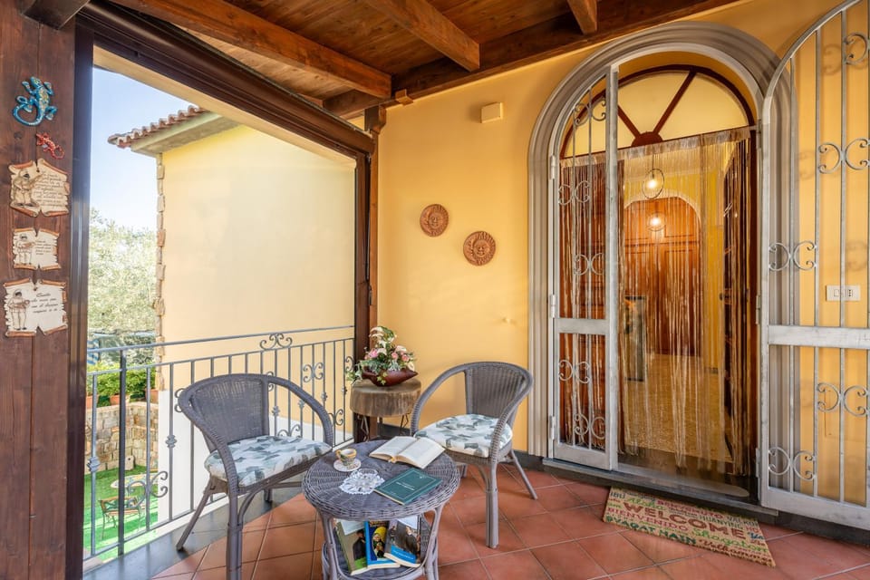 Patio, Garden, Balcony/Terrace