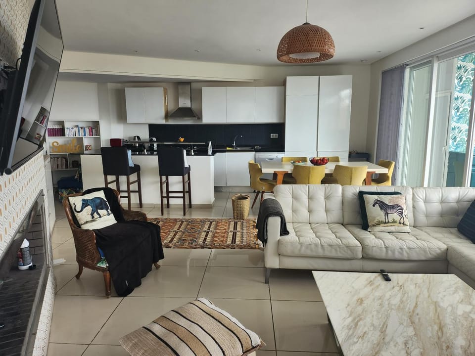 Communal lounge/ TV room, Seating area