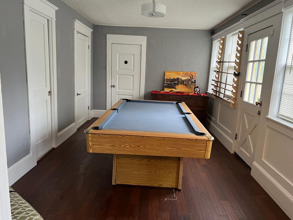 Pet friendly home in Historic Springfield near TIAA Villa in Jacksonville