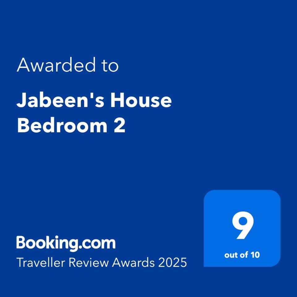 Jabeen's House Bedroom 2 Vacation rental in Île-de-France
