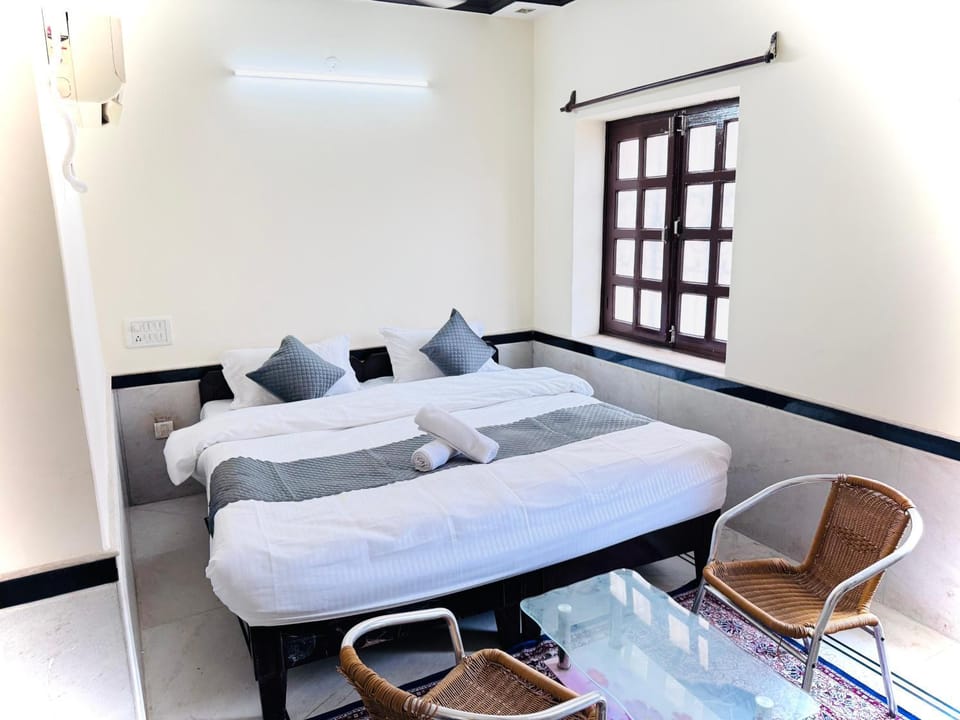 Ideal Guest House Vacation rental in Sindh