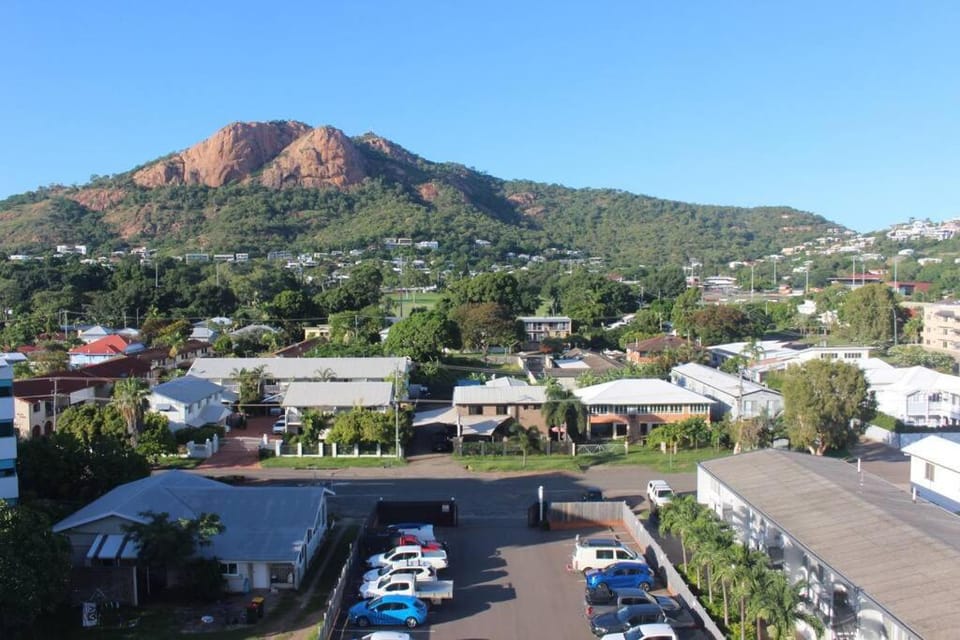 Treat yourself, fun in the sun at The Aquarius Apartment in Queensland