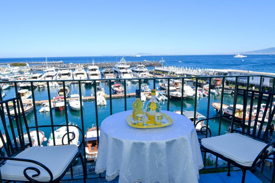Natural landscape, View (from property/room), Balcony/Terrace, Sea view