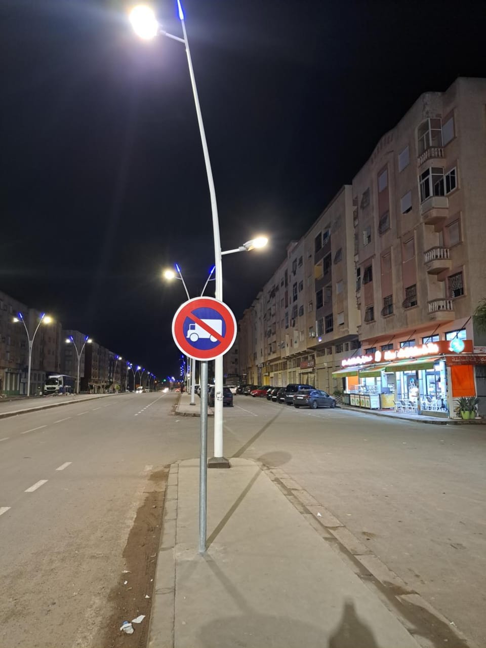 Night, Neighbourhood, Street view, Location