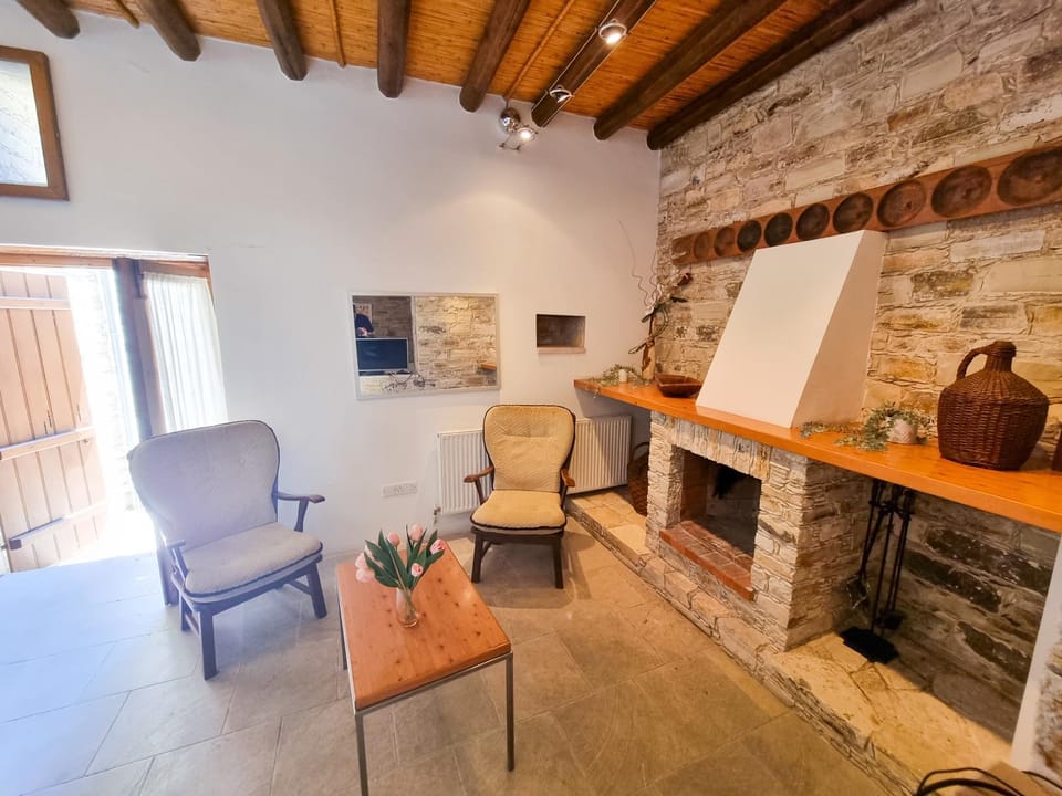 Living room, Seating area, flat iron