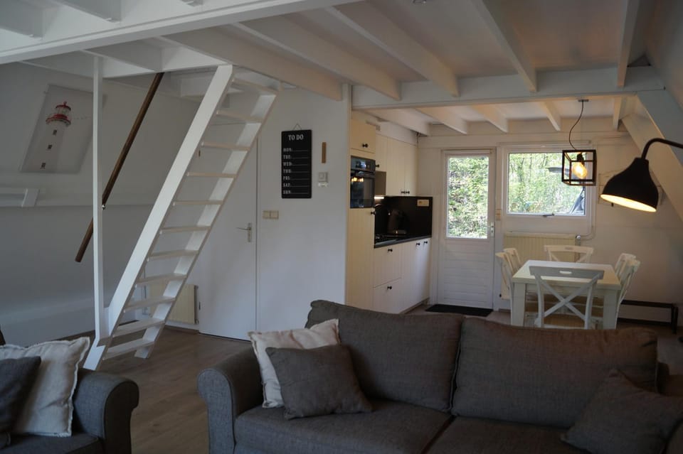 Living room, Seating area, Dining area, kitchen