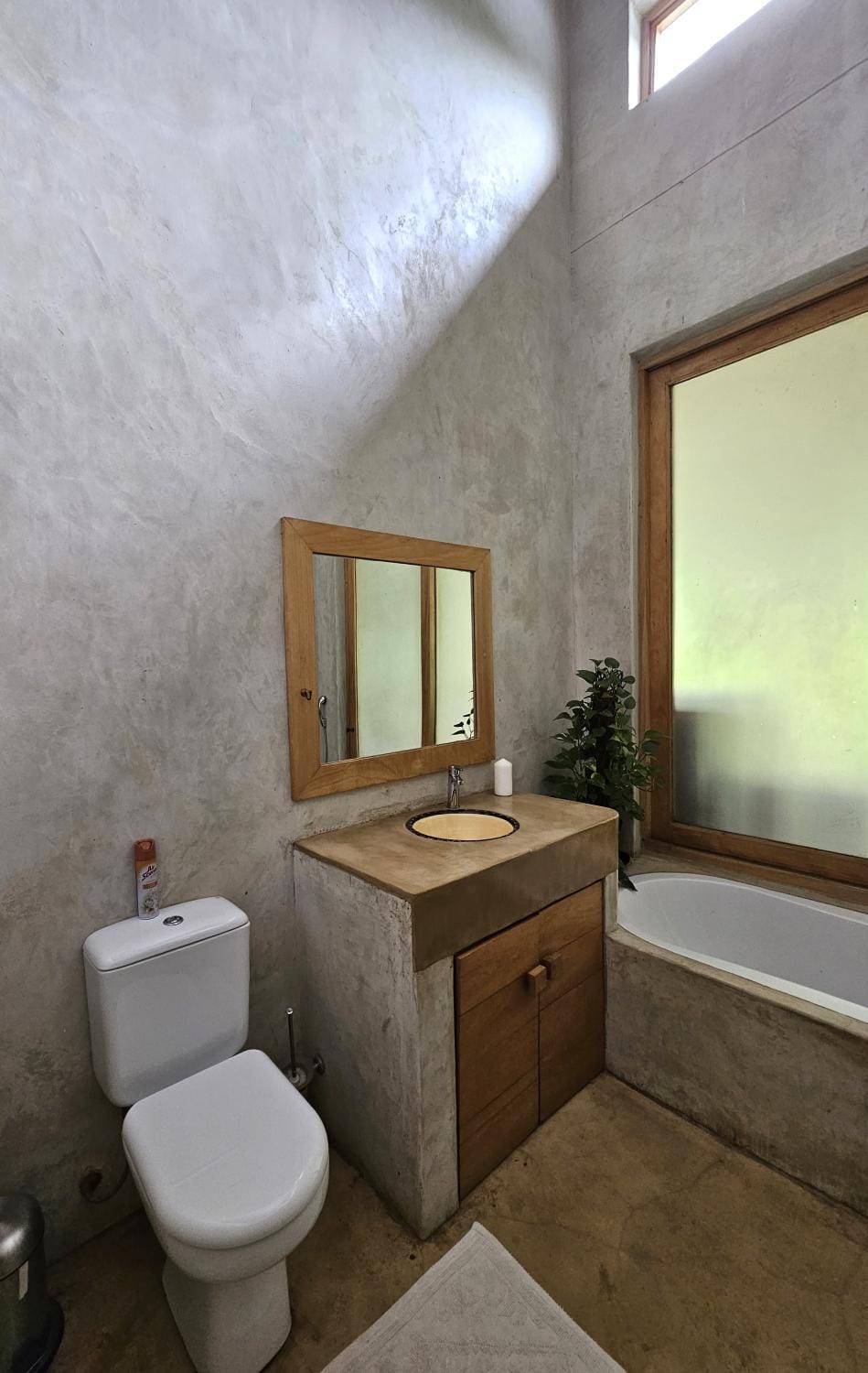Bathroom, Bath