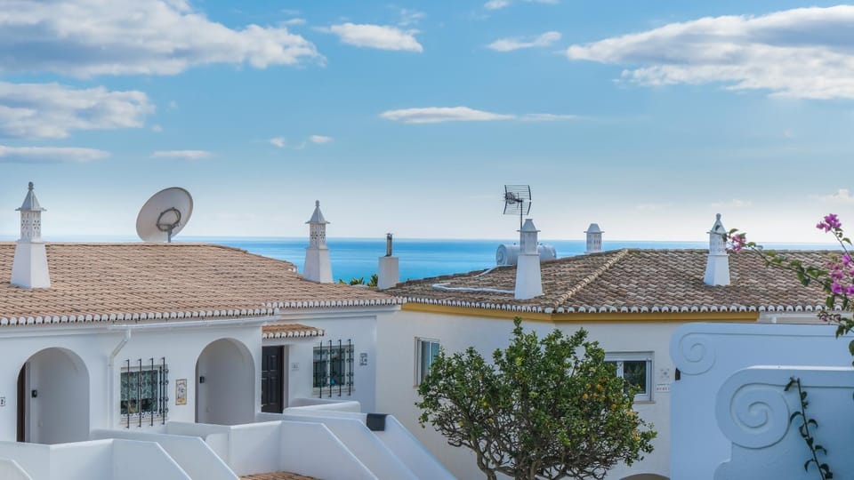 Casa Azure Villa in Luz