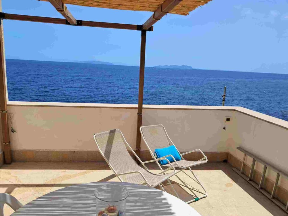 Day, View (from property/room), Balcony/Terrace, Sea view, sunbed