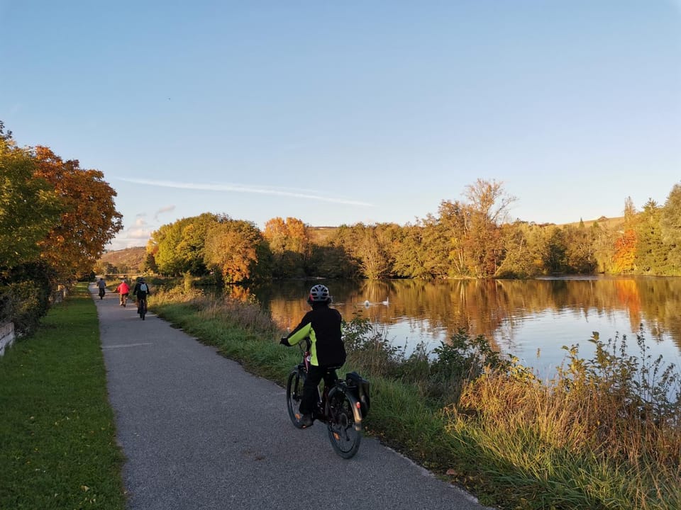 Cycling, River view