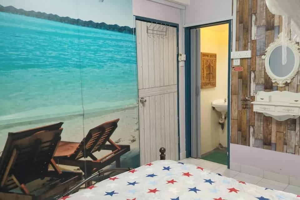 Comfy Home Near to Penang Hill Apartment in George Town