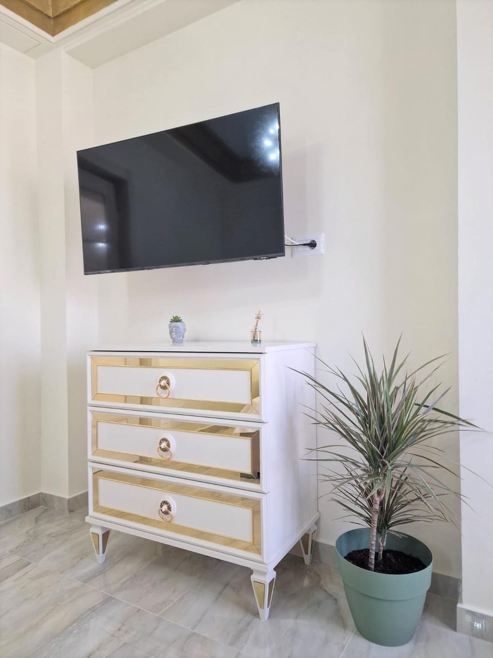 Laroka House Luxury Apartment City Center Universitate Apartment in Bucharest